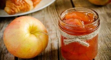 Top 3 recepty na výrobu sladkého jablečného džemu na zimu